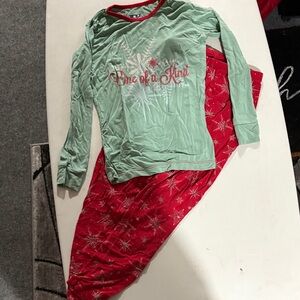 Kickee Pants Green Top & Red Snowflake Pajama Set